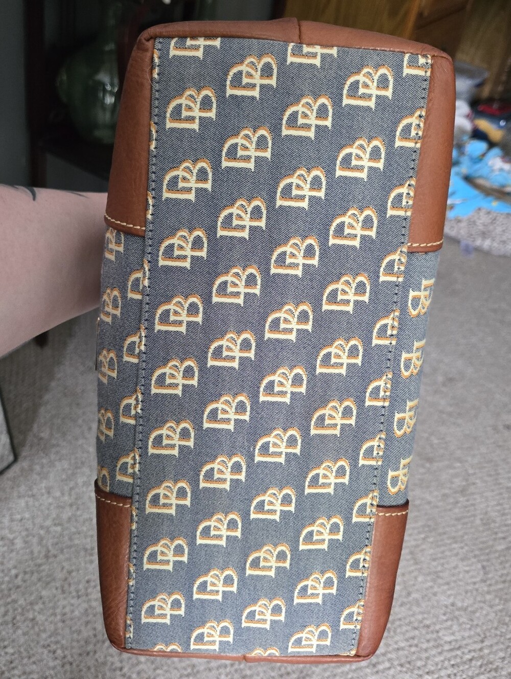 Dooney & Bourke Monogram Gretta Hobo Shoulder Bag - Picture 5 of 10